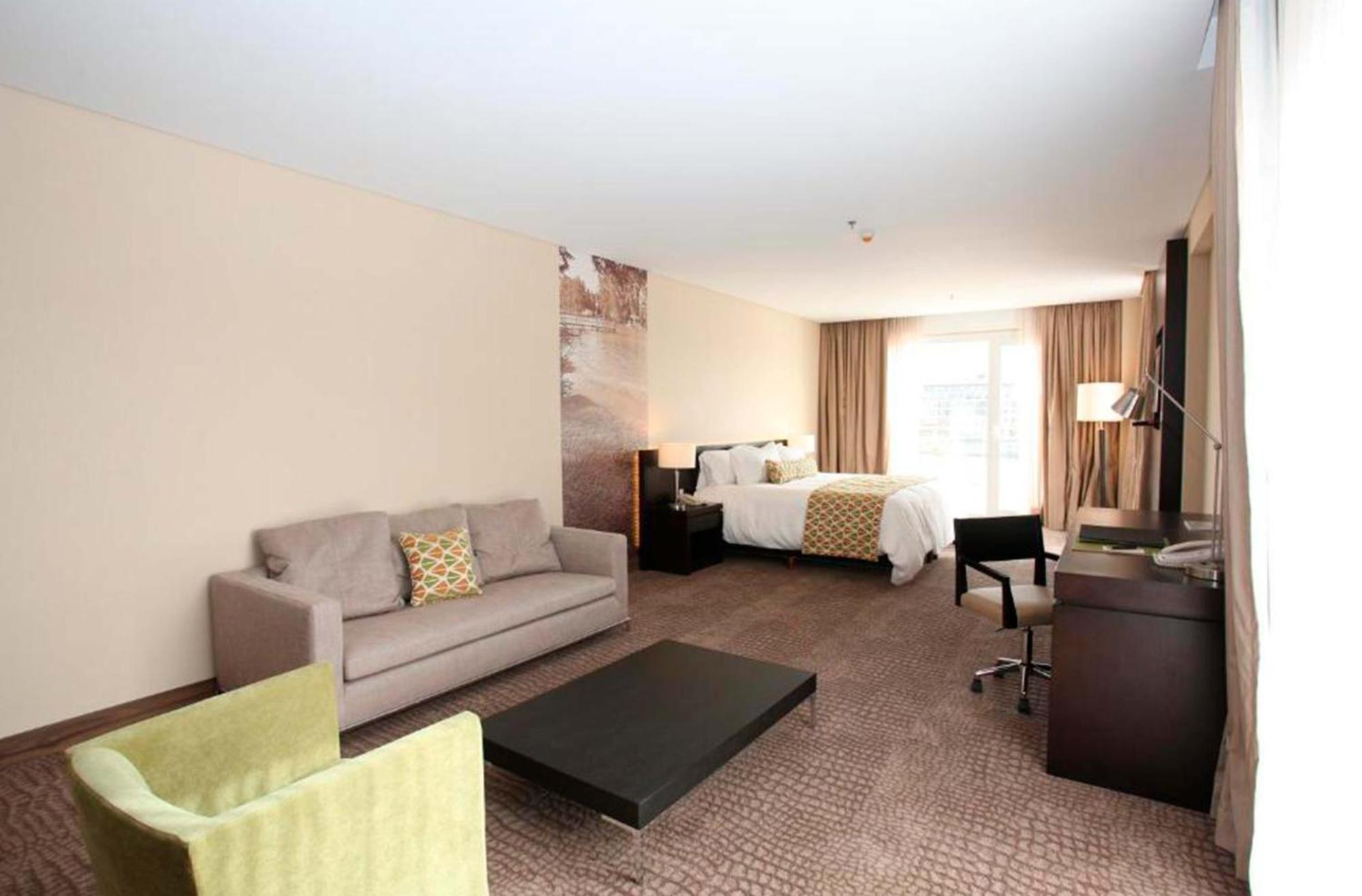 Wyndham Nordelta Tigre - Buenos Aires Hotel Ngoại thất bức ảnh